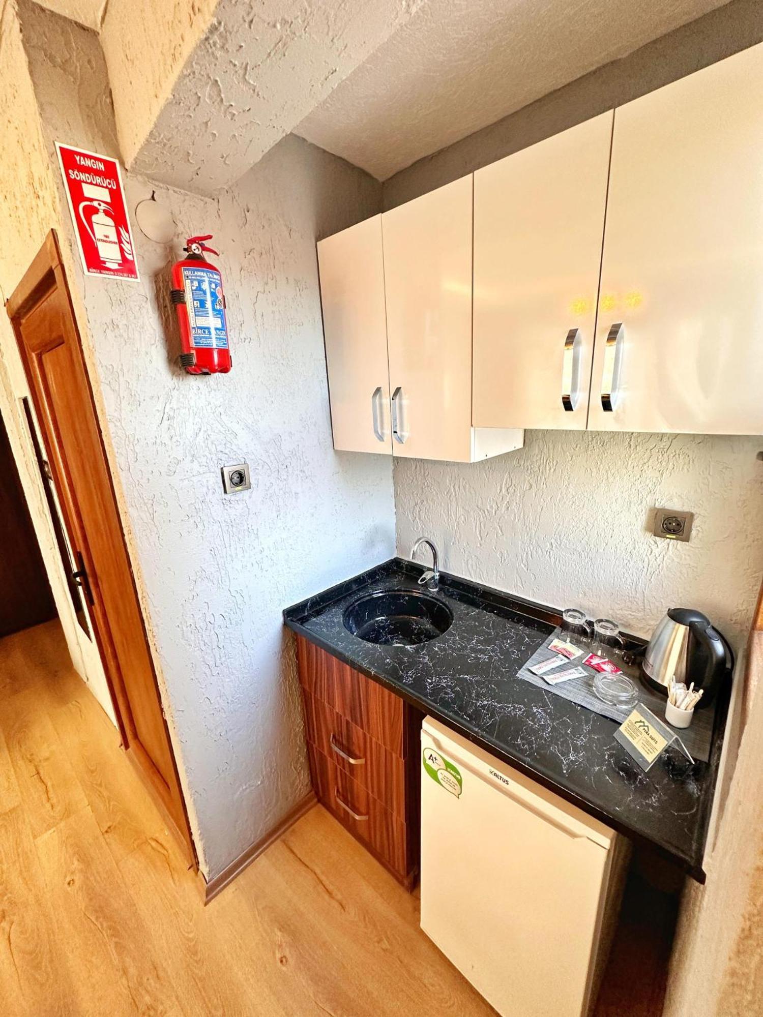 Pera Pansiyon Bursa Kamer foto
